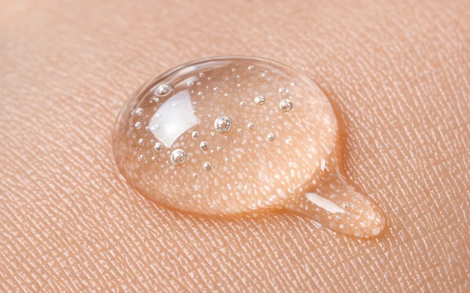 Hyaluronic Acid Serum for Skin: Benefits, How to Use, and What to Look For